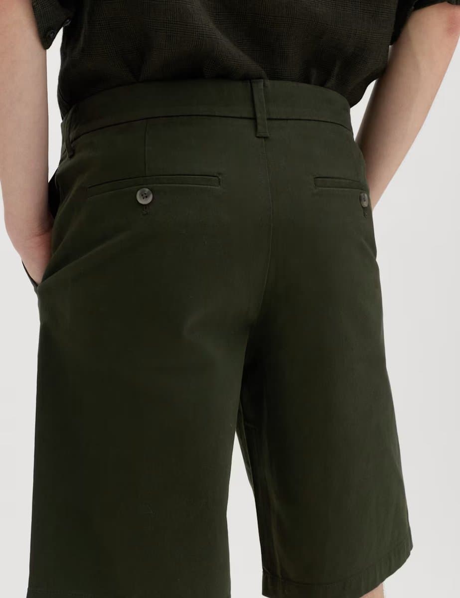 Marks & Spencer M&S Loose Fit Stretch Chino Shorts Dark Khaki - 2