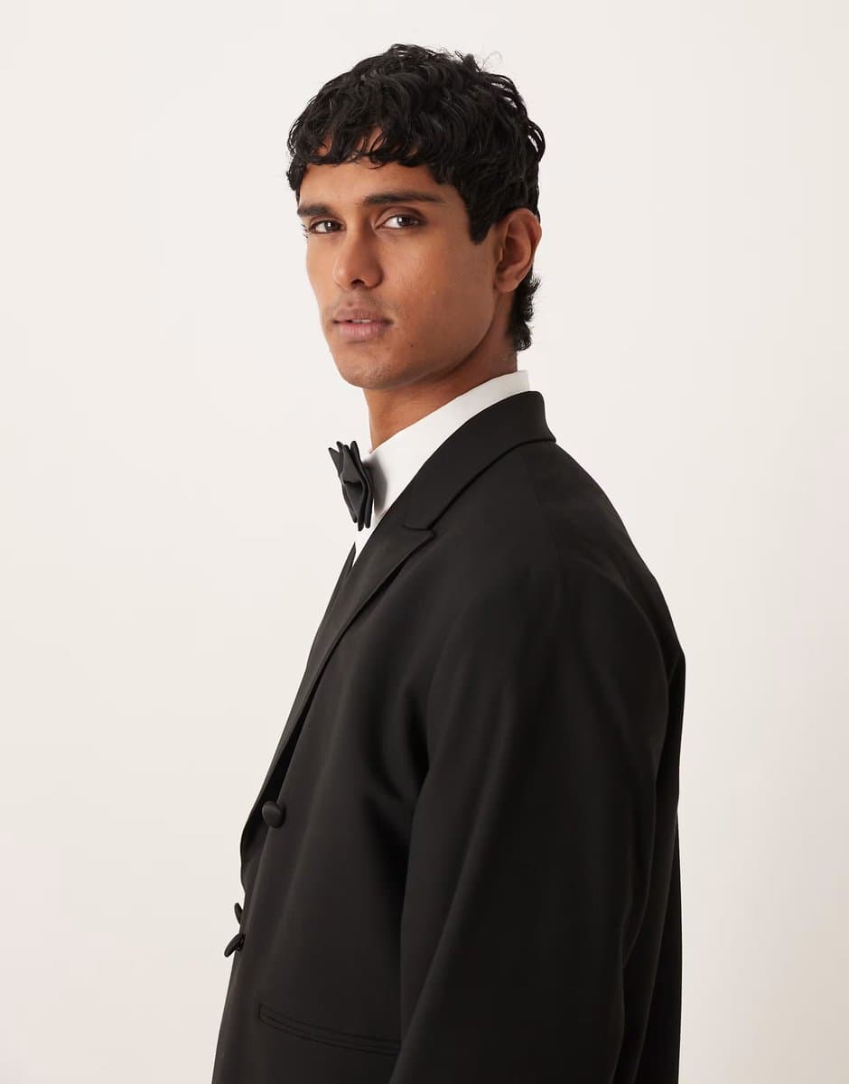 ASOS ASOS DESIGN double breasted boxy suit tuxedo jacket in black - 4