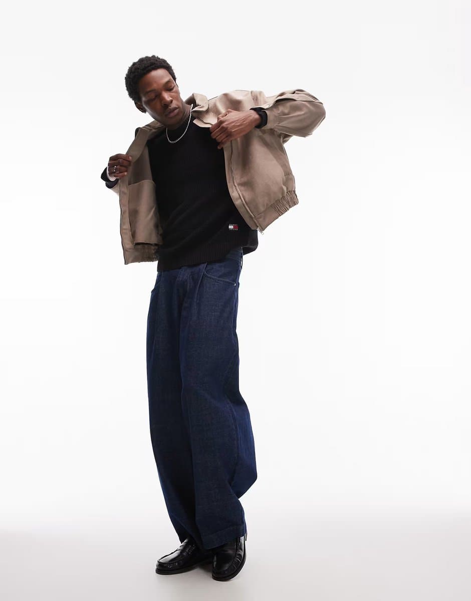 ASOS Tommy Jeans badge logo jumper in black - 2