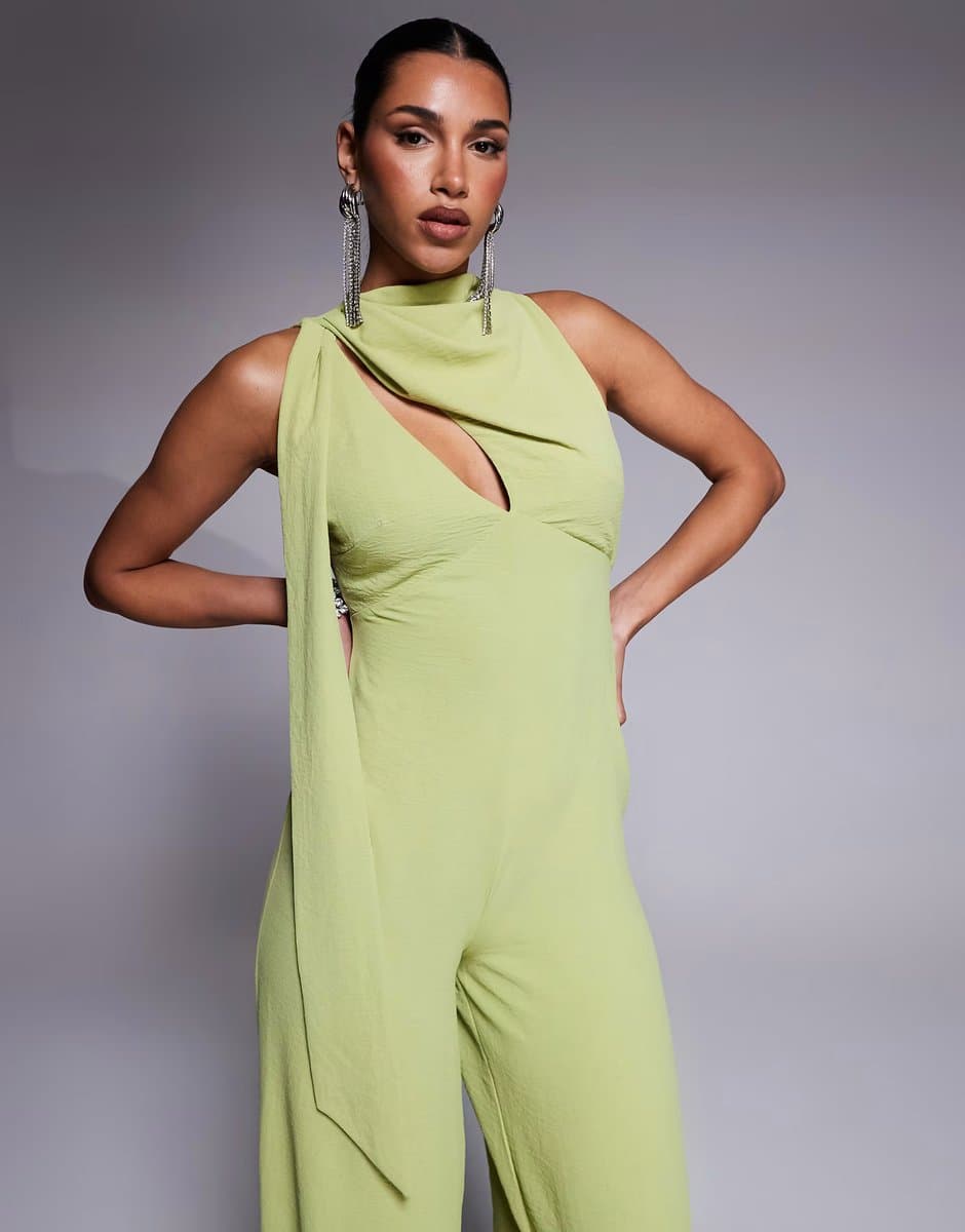 ASOS ASOS DESIGN cowl draped neck wide leg jumpsuit with tie detail in green - 4