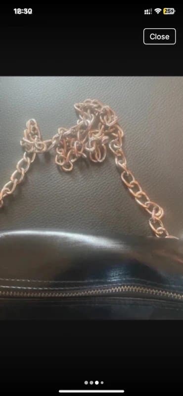 ASOS ASOS Black leather Zip Detail Chain Strap Handbag Bag 10 x 7 inches Great Condition