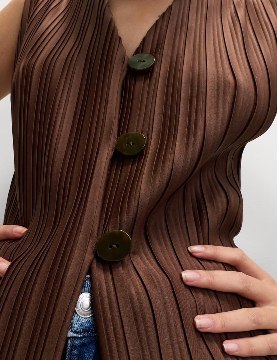 Marks & Spencer M&S Plisse V-Neck Button Through Waistcoat Chocolate - 2