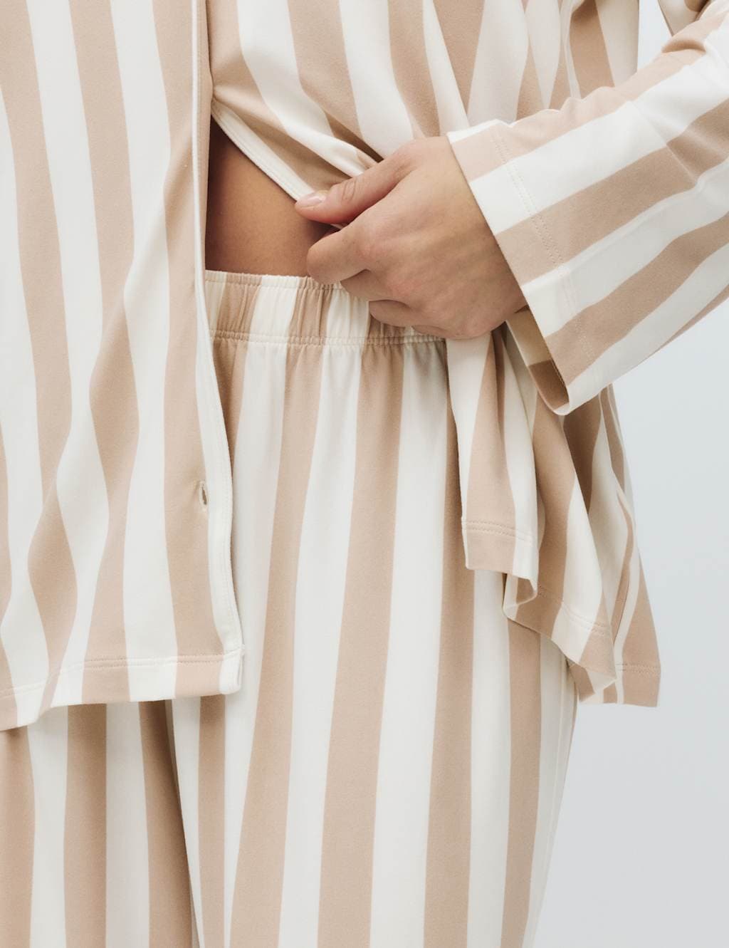 Marks & Spencer M&S Soft Touch Printed Revere Pyjama Set Neutral - 3