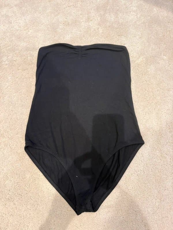 ASOS ASOS UK8 strapless body ruched at bust popper fastenings