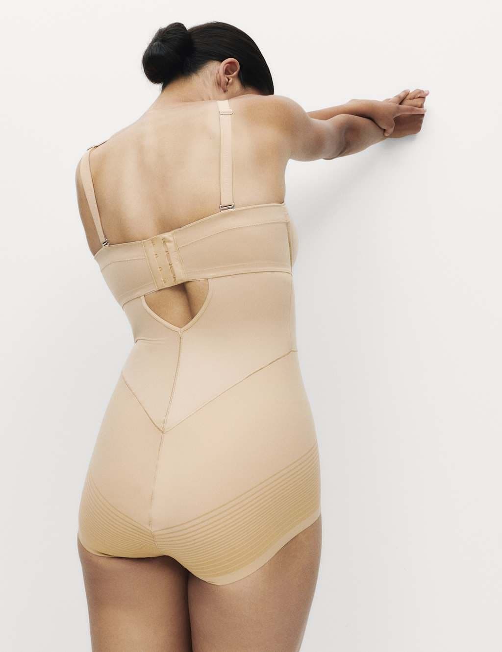 Marks & Spencer M&S Body Define™ Firm Control Bodysuit F-GG Rose Quartz - 3