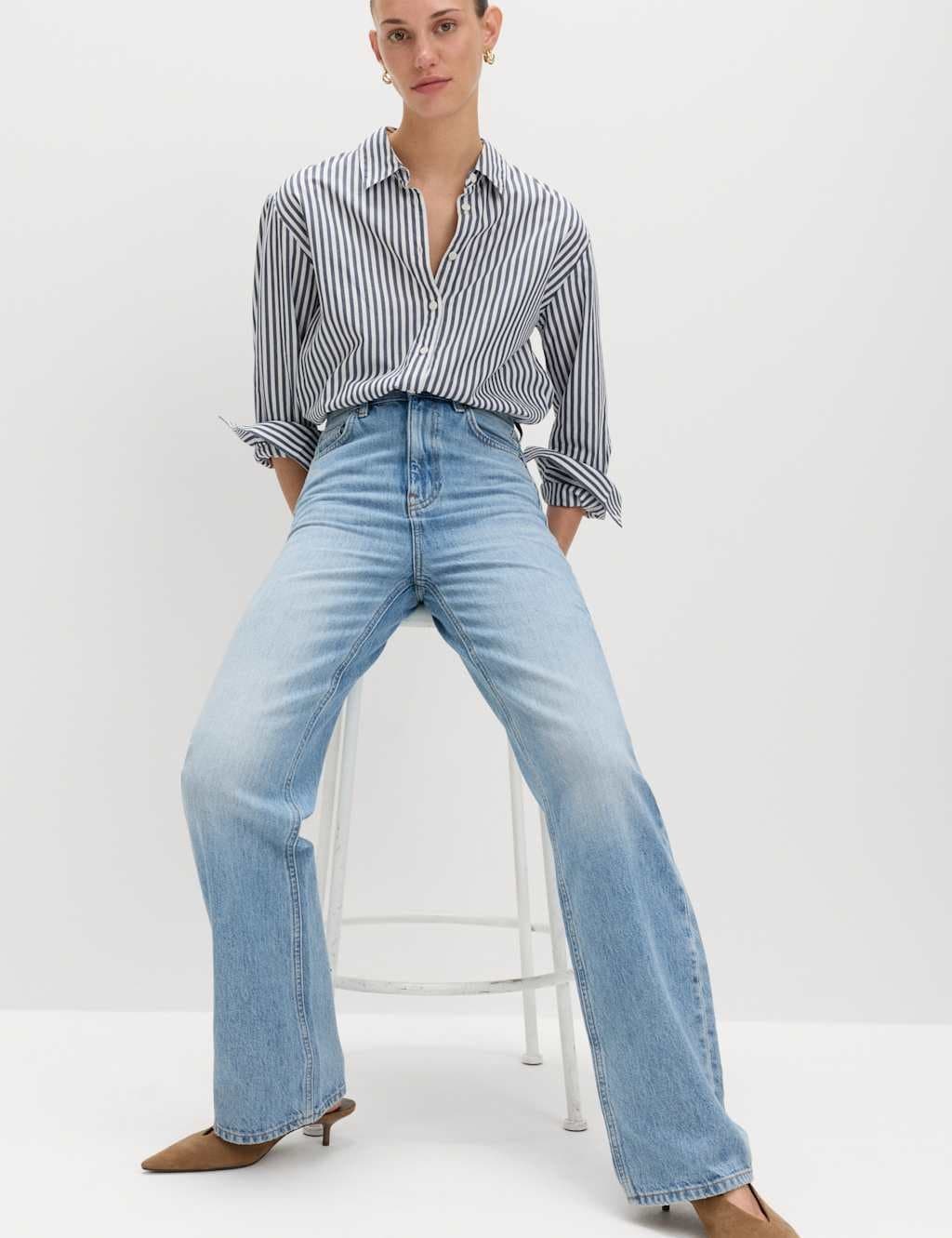 Marks & Spencer M&S High Waisted Relaxed Straight Jeans Light Indigo - 4