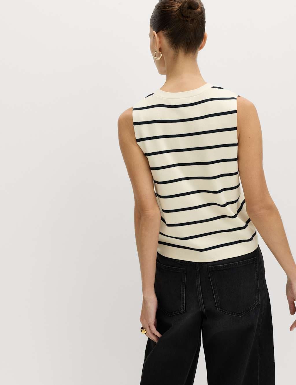 Marks & Spencer M&S Striped V-Neck Cropped Knitted Waistcoat Ivory Mix - 4