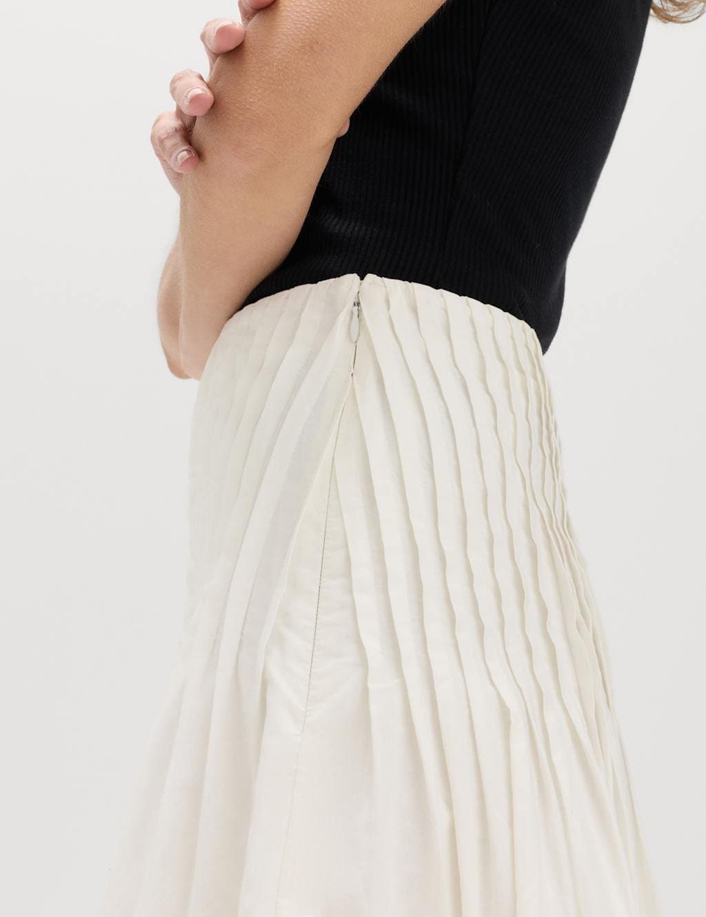 Marks & Spencer M&S Pure Cotton Pleated Midi A-Line Skirt Soft White - 4