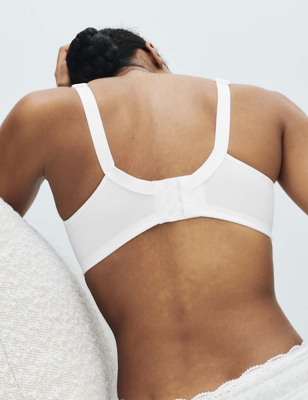 Marks & Spencer M&S Embroidered Total Support Full Cup Bra (A-K) White - 3