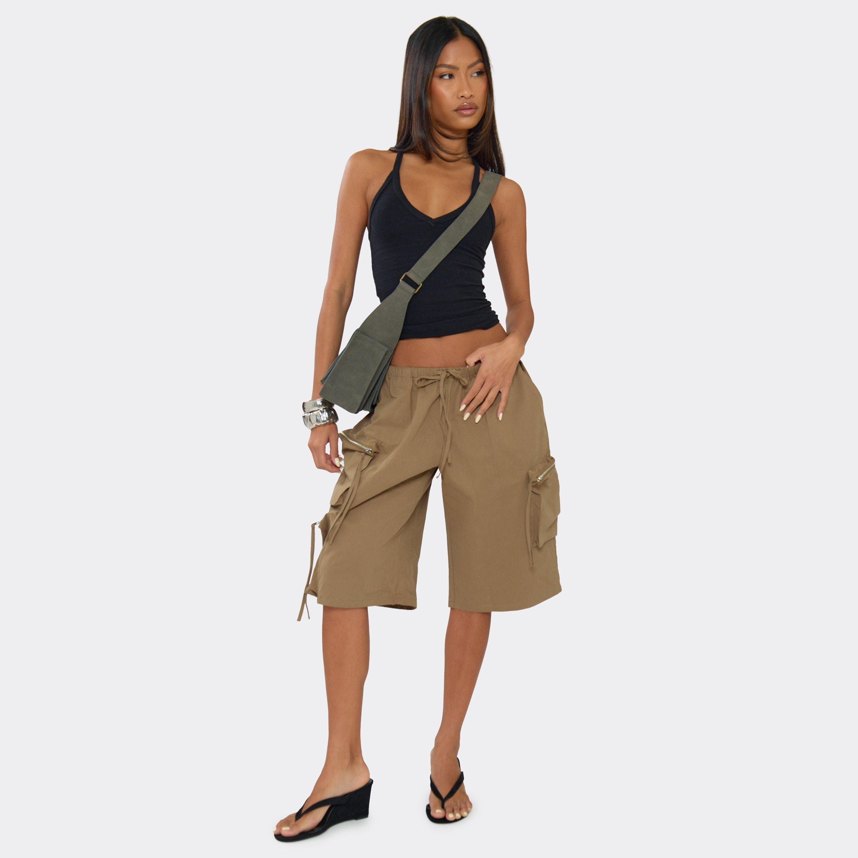 EGO Low Rise Drawstring Waist Pocket Detail Cargo Jort In Khaki, Women's Size UK 6