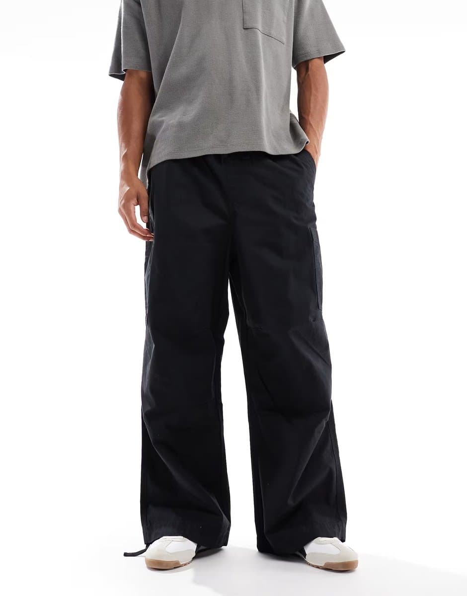 ASOS ASOS DESIGN oversized baggy cargo trousers in black ripstop - 1